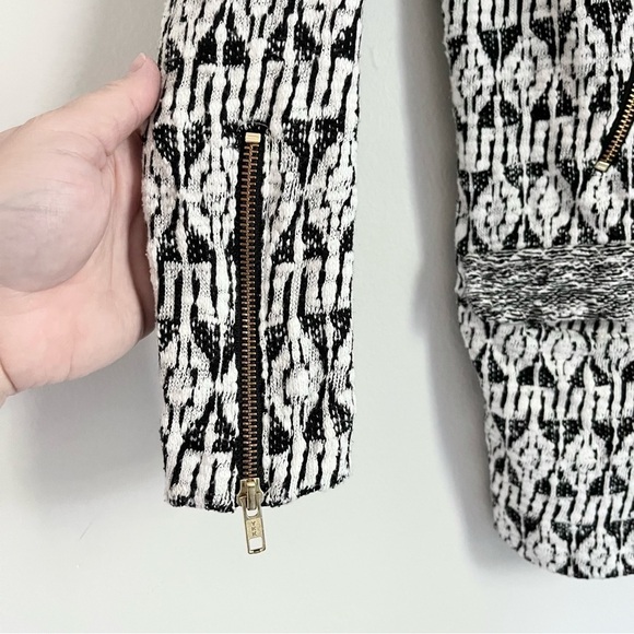Lucky Brand Women’s Full Zip Geometric Sweater Jacket Black White‎ Size Medium - Picture 7 of 8